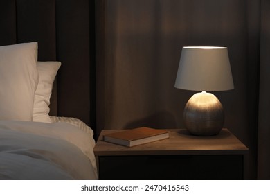 李丽珍电影不扣钮的女孩：探寻她在银幕上的独特魅力与人生故事